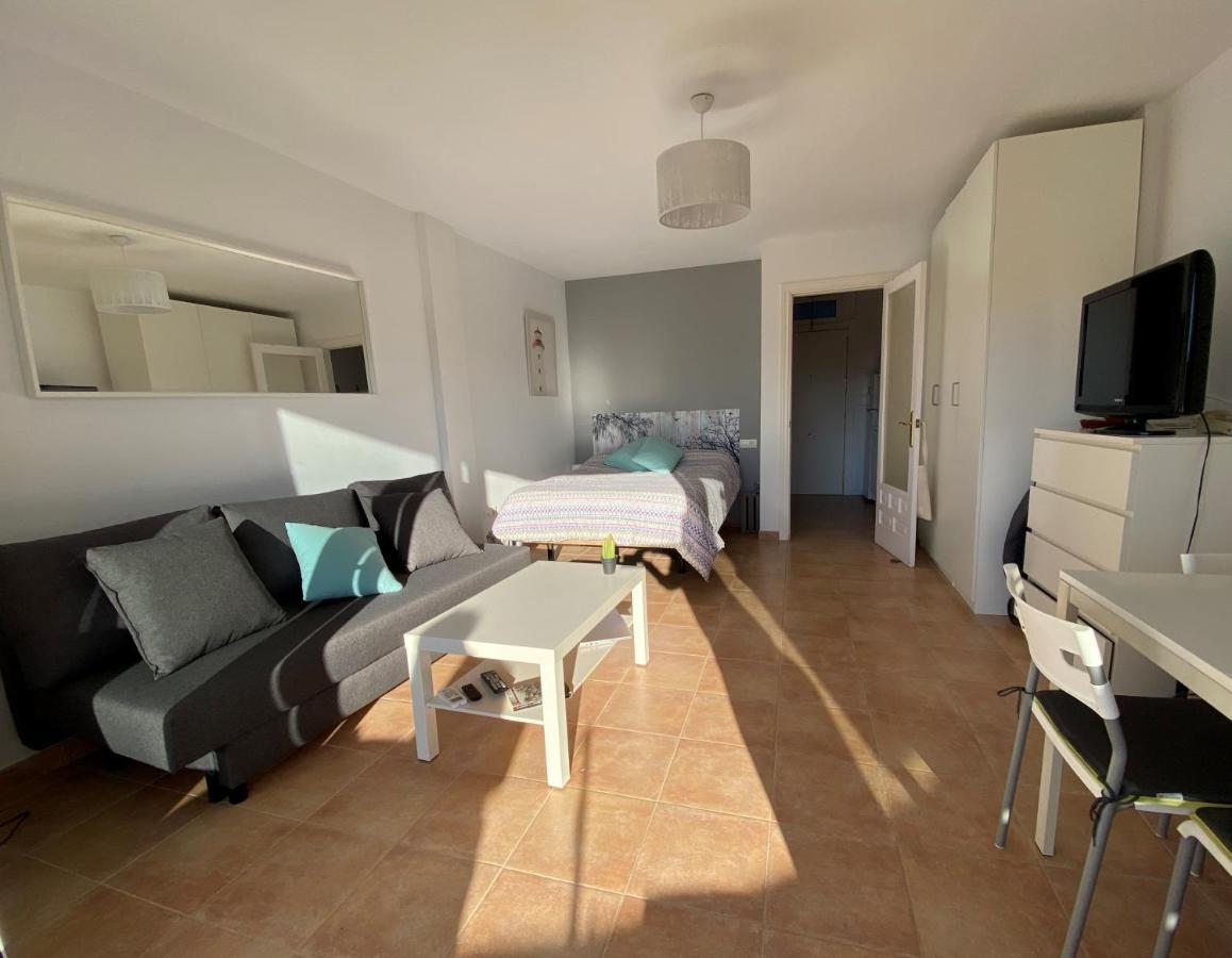 Apartamento Apartamento En Marbella Elviria Con Piscina Abierta 6 Meses Y Junto A La Playa De Las Canas Exterior foto