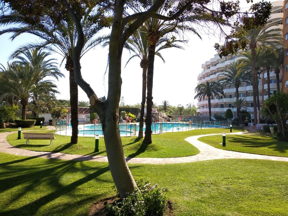 Apartamento Apartamento En Marbella Elviria Con Piscina Abierta 6 Meses Y Junto A La Playa De Las Canas Exterior foto