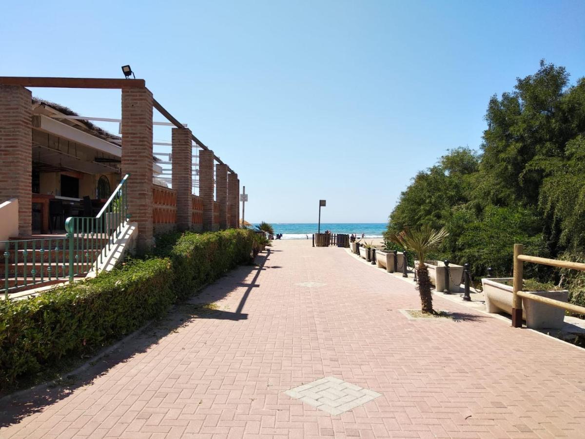 Apartamento Apartamento En Marbella Elviria Con Piscina Abierta 6 Meses Y Junto A La Playa De Las Canas Exterior foto